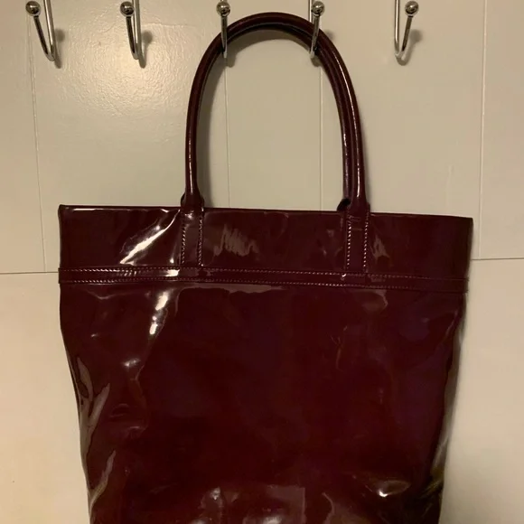 Kate Spade Tote - Picture 2 of 6